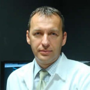 Autor: Dr. Norbert CZUMBEL medic primar oftalmolog, Spitalul Jahn Ferenc Budapesta, Ungaria și Clinica Medsystem Oradea